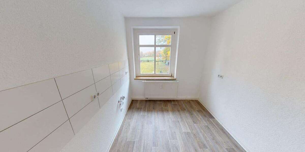 Etagenwohnung Chemnitz Altendorf - 1 Zimmer, 32 m&sup2;, 300&euro; | Angebot:26295933
