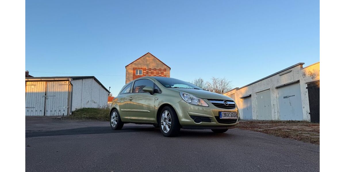 Opel Corsa 120.301 km 1.999 &euro; Burgstädt 09217
