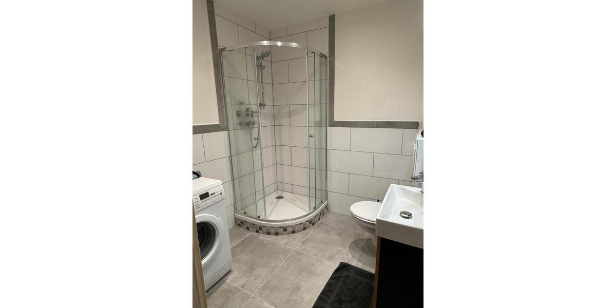 Hochparterre Chemnitz Helbersdorf - 4 Zimmer, 92 m&sup2;, 145.000&euro; | Angebot:26302745