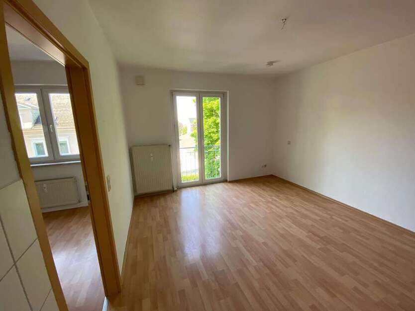 Wohnung zum Mieten in Chemnitz 228 € 40.38 m²
