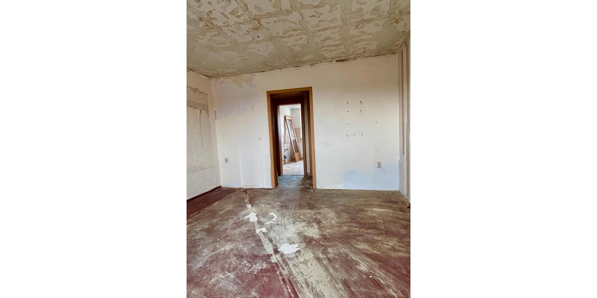 Etagenwohnung Gersdorf - 3 Zimmer, 57 m&sup2;, 45.000&euro; | Angebot:26440561