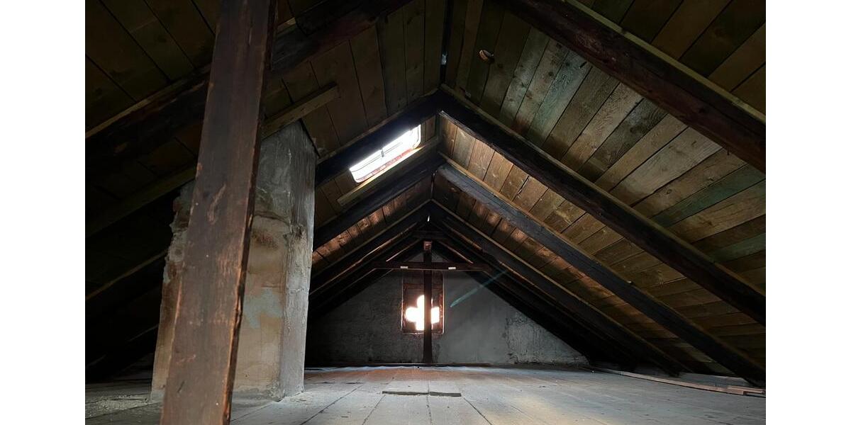 Mehrfamilienhaus, Wohnhaus Stollberg (Erzgebirge) - 7 Zimmer, 188 m&sup2;, 249.000&euro; | Angebot:27119567