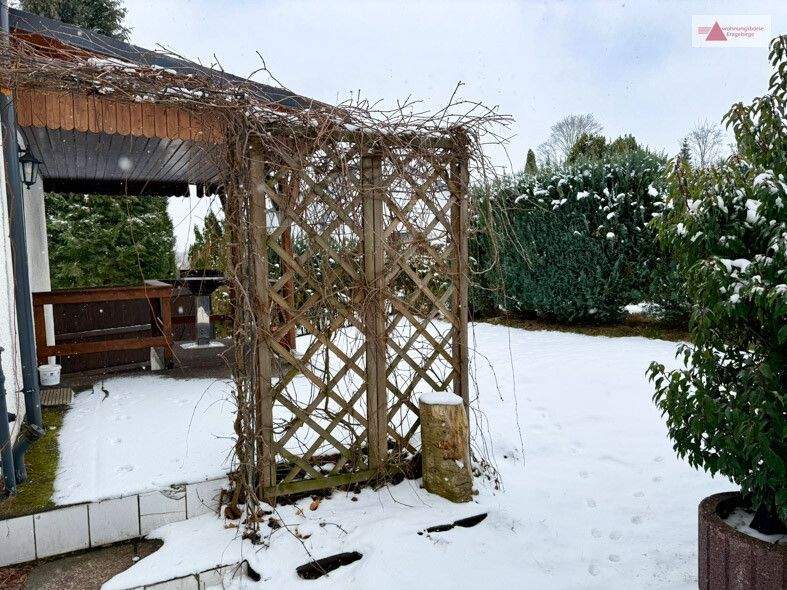 Einfamilienhaus Wiesa / Neundorf Neundorf - 7 Zimmer, 150 m&sup2;, 66.000&euro; | Angebot:25779071