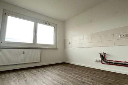 Wohnung Chemnitz Kappel - 2 Zimmer, 56 m&sup2;, 300&euro; | Angebot:25265913