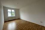 Wohnen mit Balkon + Einbauküche in ruhiger Lage!