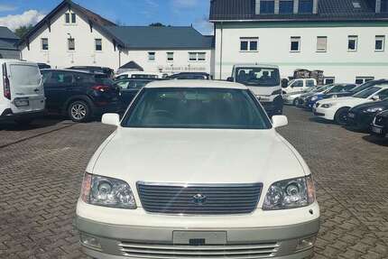 Lexus LS 400 70.000 km 17.900 &euro; Burgstädt 09217