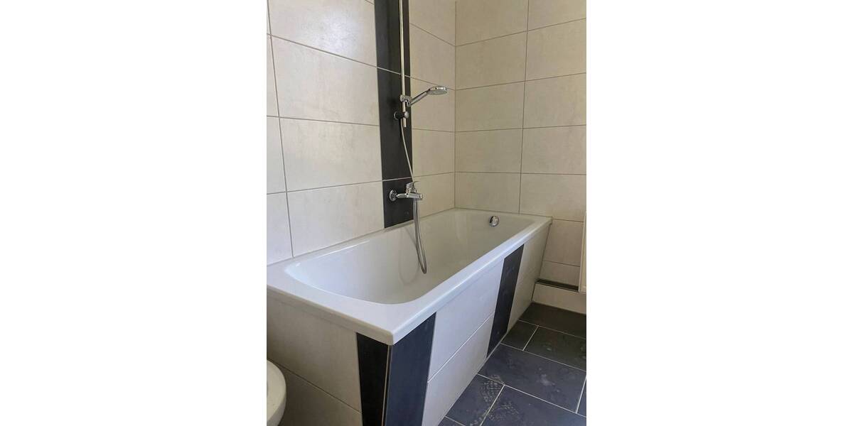 Zimmer Pockau-Lengefeld Wünschendorf - 4 Zimmer, 140 m&sup2;, 900&euro; | Angebot:26190280