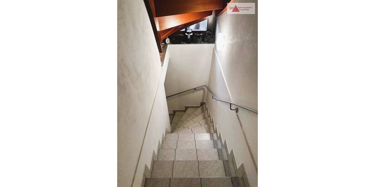 Einfamilienhaus Chemnitz / Adelsberg Adelsberg - 9 Zimmer, 148 m&sup2;, 519.000&euro; | Angebot:26344895