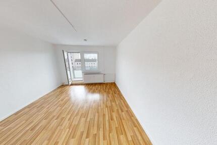 Wohnung Chemnitz Kapellenberg - 3 Zimmer, 52 m&sup2;, 314&euro; | Angebot:26693436