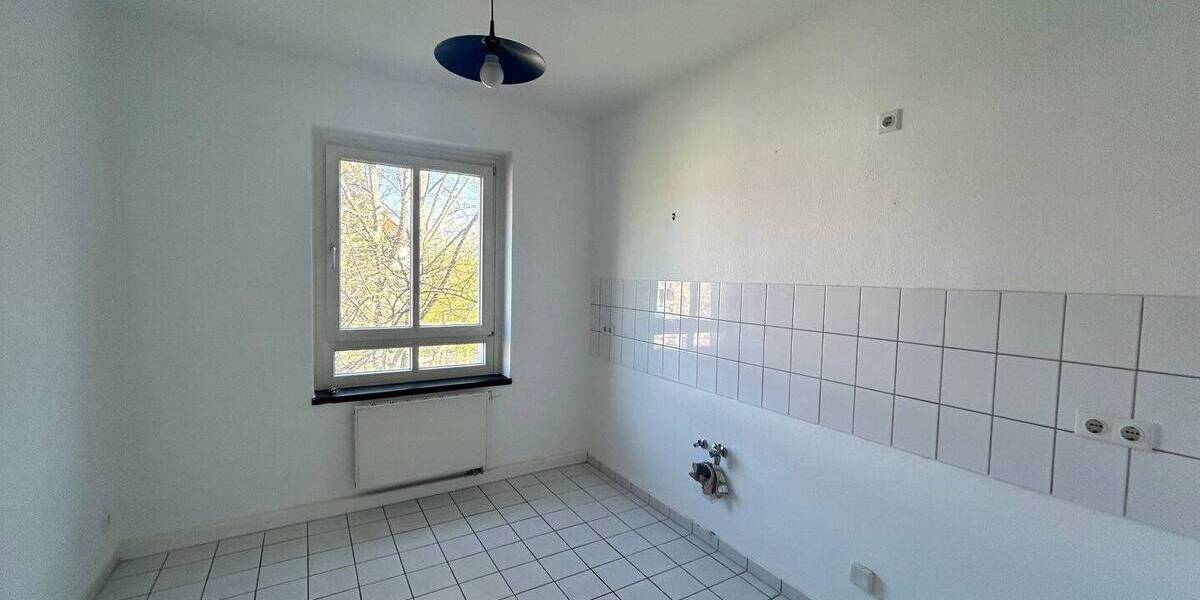 Etagenwohnung Chemnitz Lutherviertel - 2 Zimmer, 52 m&sup2;, 260&euro; | Angebot:26377635