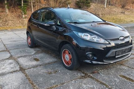 Ford Fiesta 210.000 km 1.999 &euro; Drebach 09430