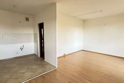 Wohnung zum Mieten in Chemnitz 319 € 57 m² 3 zimmer