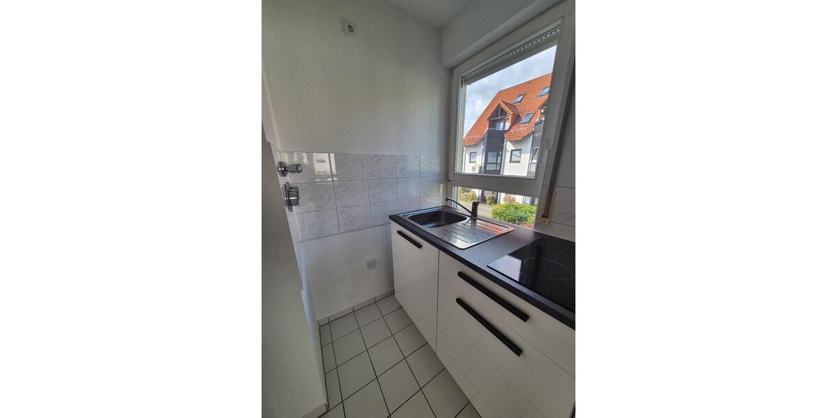 Etagenwohnung Glauchau - 1 Zimmer, 32 m&sup2;, 205&euro; | Angebot:26547531