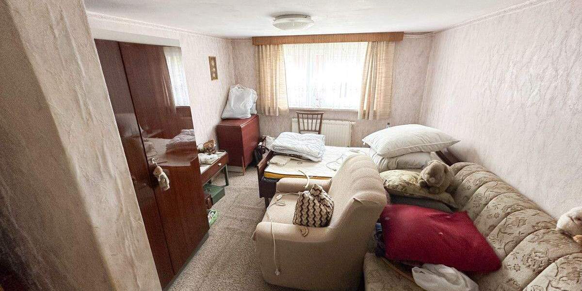 Mehrfamilienhaus, Wohnhaus Zwönitz / Niederzwönitz Zwönitz - 1 Zimmer, 150 m&sup2;, 69.000&euro; | Angebot:25744609