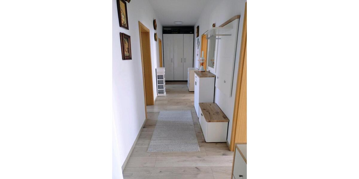 Etagenwohnung Chemnitz Ebersdorf - 2 Zimmer, 70 m&sup2;, 77.000&euro; | Angebot:27222696