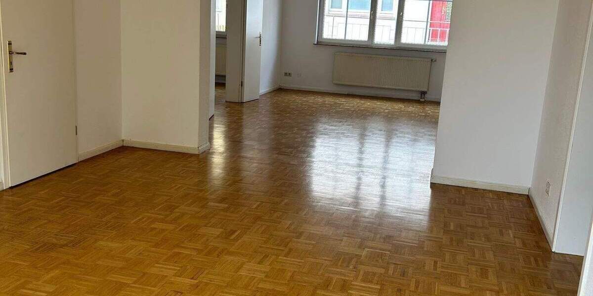 Etagenwohnung Augustusburg - 5 Zimmer, 137 m&sup2;, 825&euro; | Angebot:23883269