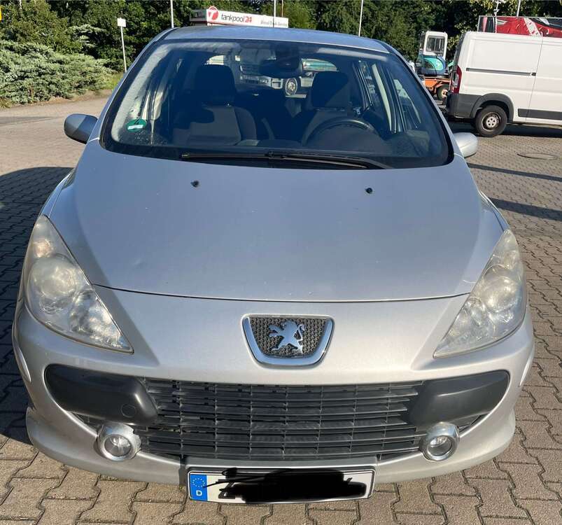 307