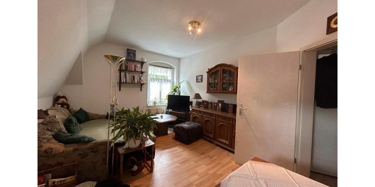 Dachgeschoßwohnung Chemnitz Wittgensdorf - 2 Zimmer, 49 m&sup2;, 330&euro; | Angebot:26671094