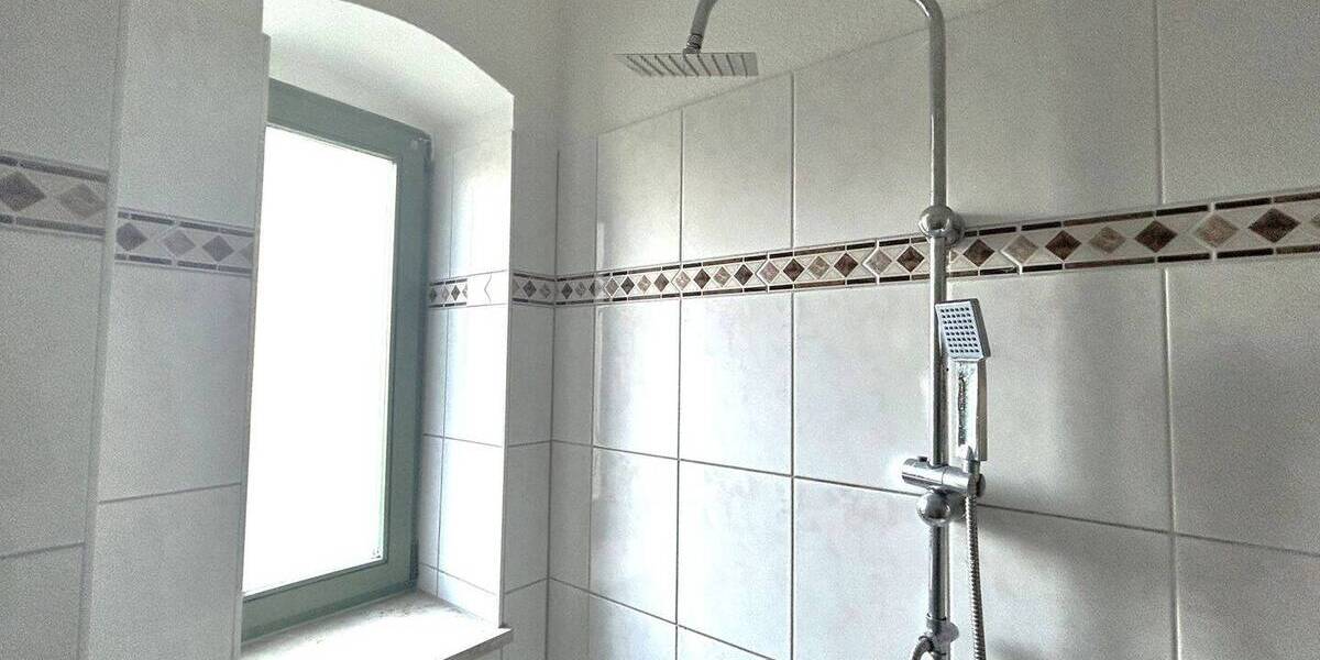 Etagenwohnung Chemnitz Gablenz - 4 Zimmer, 81 m&sup2;, 450&euro; | Angebot:26276065