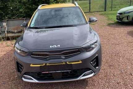 Kia Stonic 82.842 km 16.999 € Mittelbach 09224