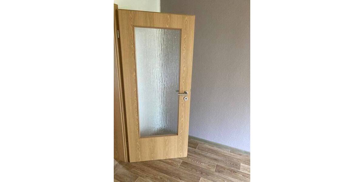 Etagenwohnung Gersdorf b Hohenstein-Ernstthal Ernstthal - 3 Zimmer, 60 m&sup2;, 65.000&euro; | Angebot:26527454