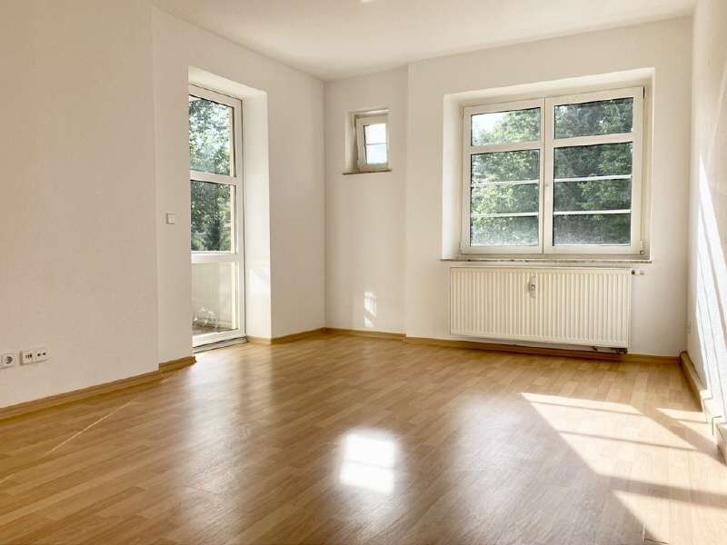 Wohnung zum Kaufen in Chemnitz 83.000 € 67 m²