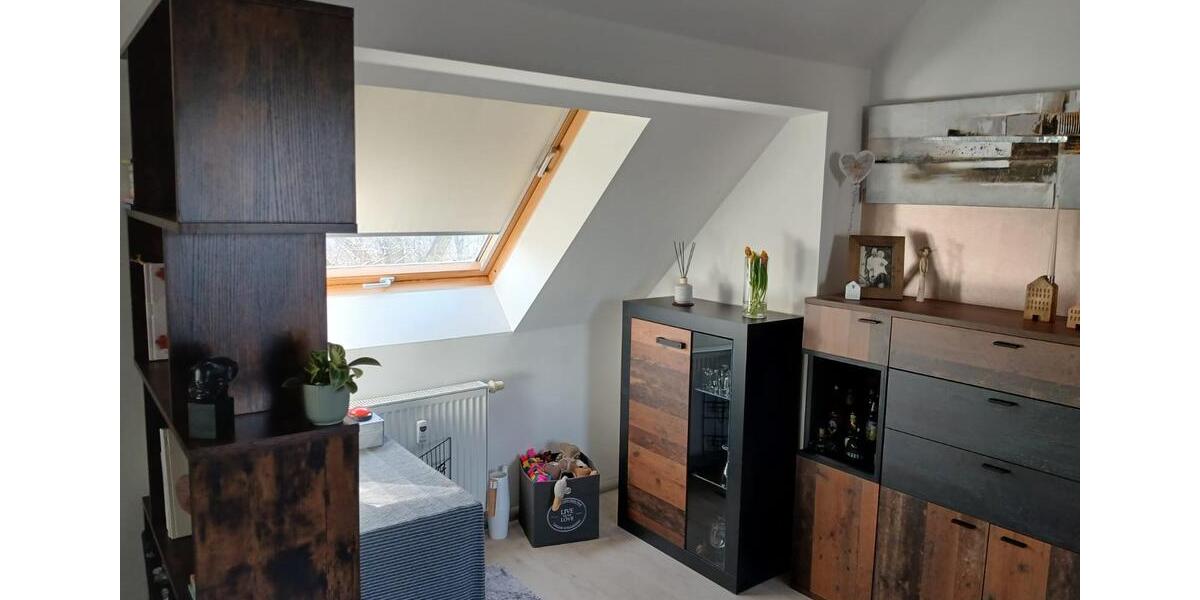 Dachgeschoßwohnung Chemnitz Ebersdorf - 2 Zimmer, 69 m&sup2;, 90.000&euro; | Angebot:25723901