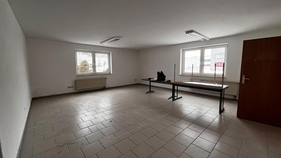 Gewerbeobjekt Burkhardtsdorf - 200&euro; | Angebot:26347819