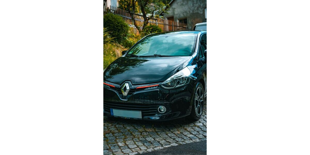 Renault Clio 138.387 km 4.850 &euro; Mildenau 09456