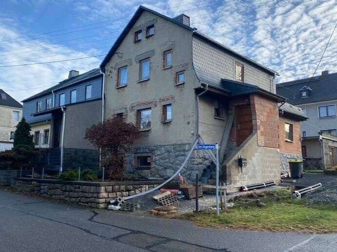 Reihenendhaus Zwönitz - 6 Zimmer, 120 m&sup2;, 125.000&euro; | Angebot:25796389