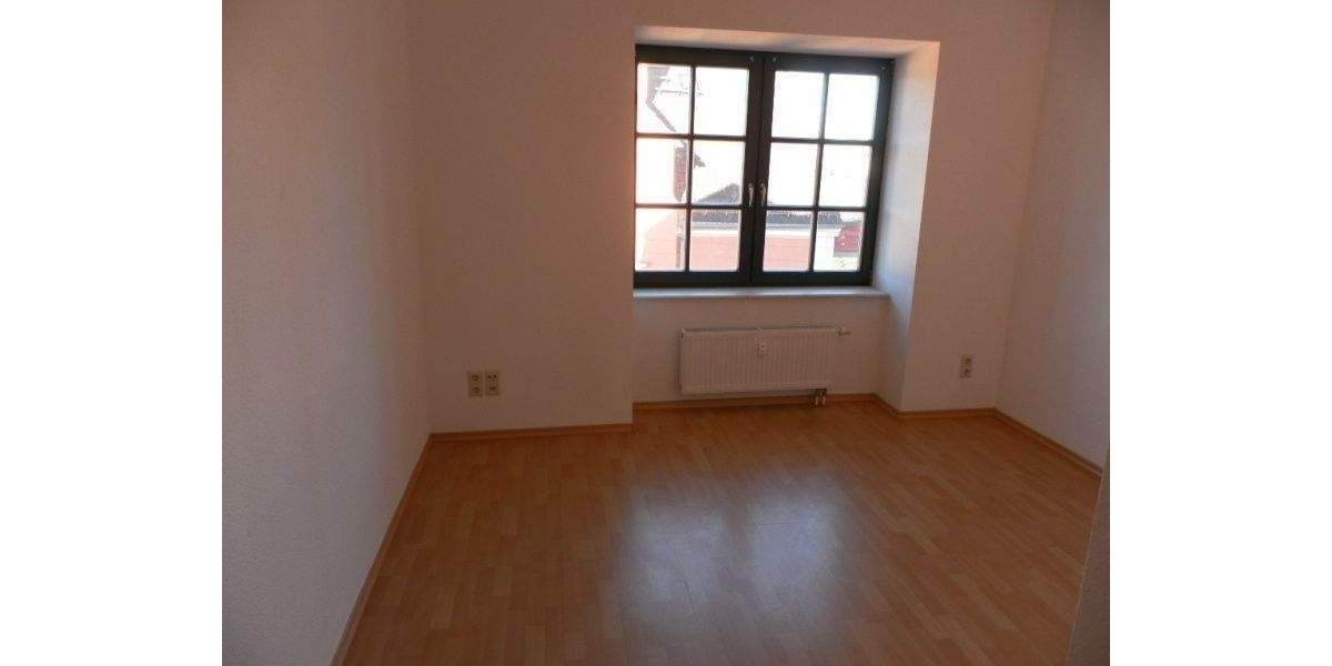 ATTRAKTIVE MAISONETTWOHNUNG SUCHT NEUE MIETER!!! 4 zimmer