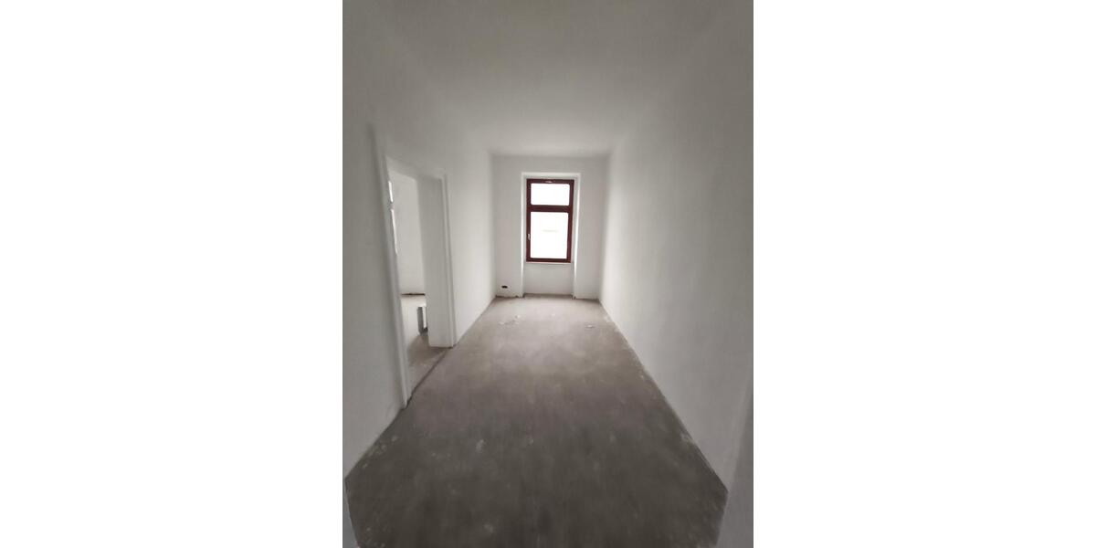 Erdgeschoßwohnung Chemnitz Helbersdorf - 5 Zimmer, 110 m&sup2;, 35.000&euro; | Angebot:26864387