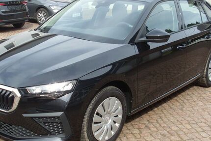 Skoda Scala 25.500 km 15.800 &euro; Waldheim 04736