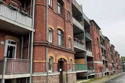 Langfristig vermietete 2-Raum-Wohnung mit Balkon in gepflegter Wohnanlage 2 zimmer