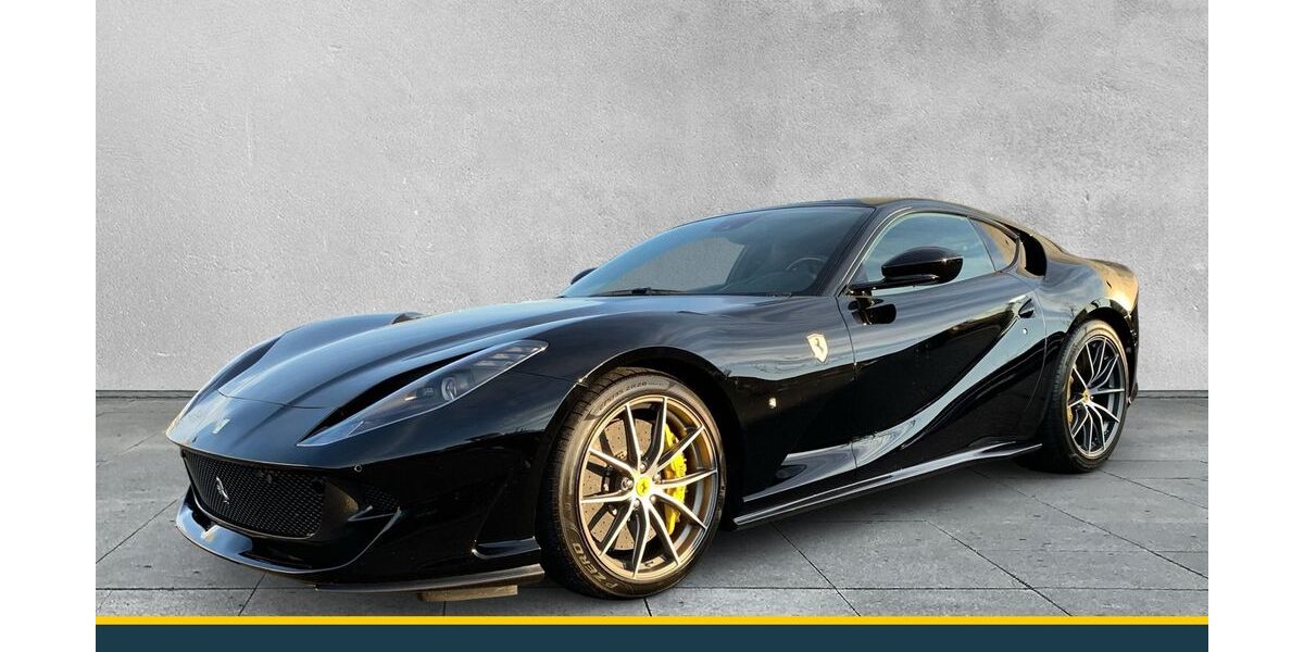 Ferrari 812 11.500 km 329.000 &euro; Chemnitz 09131