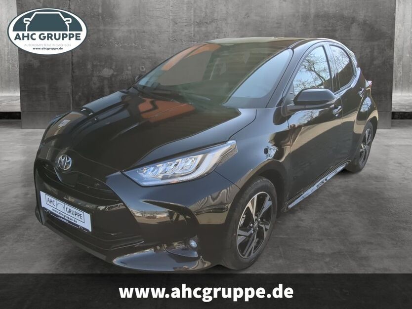 Toyota Yaris 3.005 km 29.490 € Chemnitz 09119
