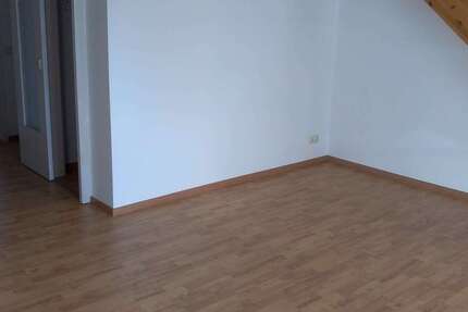 Wohnung zum Kaufen in Zwickau 80.000 € 83.14 m² 3 zimmer