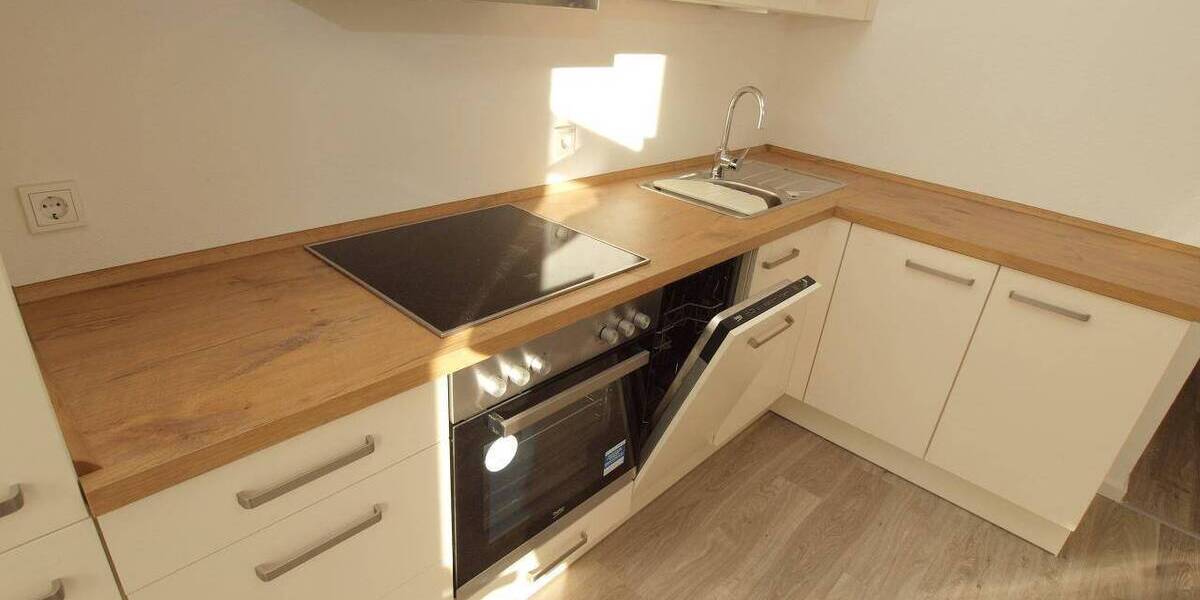 Etagenwohnung Chemnitz Lutherviertel - 2 Zimmer, 56 m&sup2;, 450&euro; | Angebot:26930958