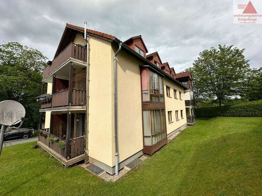 Wohnung zum Kaufen in OelsnitzErzgebirge 139.000 € 96 m²