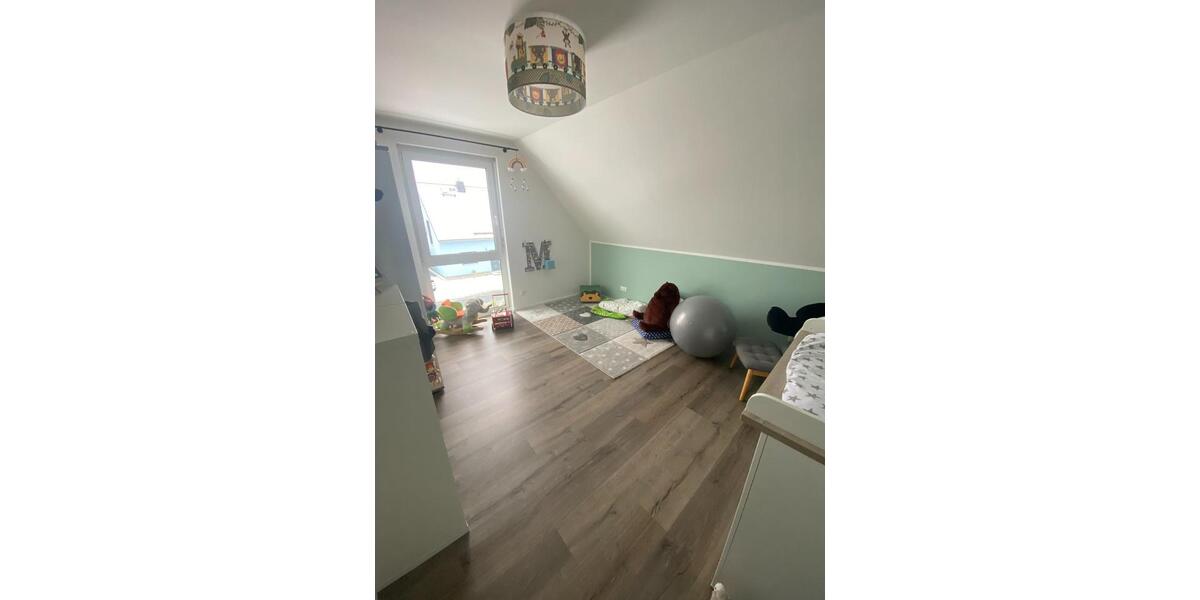 Einfamilienhaus Oederan - 4 Zimmer, 120 m&sup2;, 419.000&euro; | Angebot:24381065