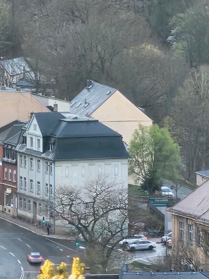 Mehrfamilienhaus mit Entwicklungspotenzial