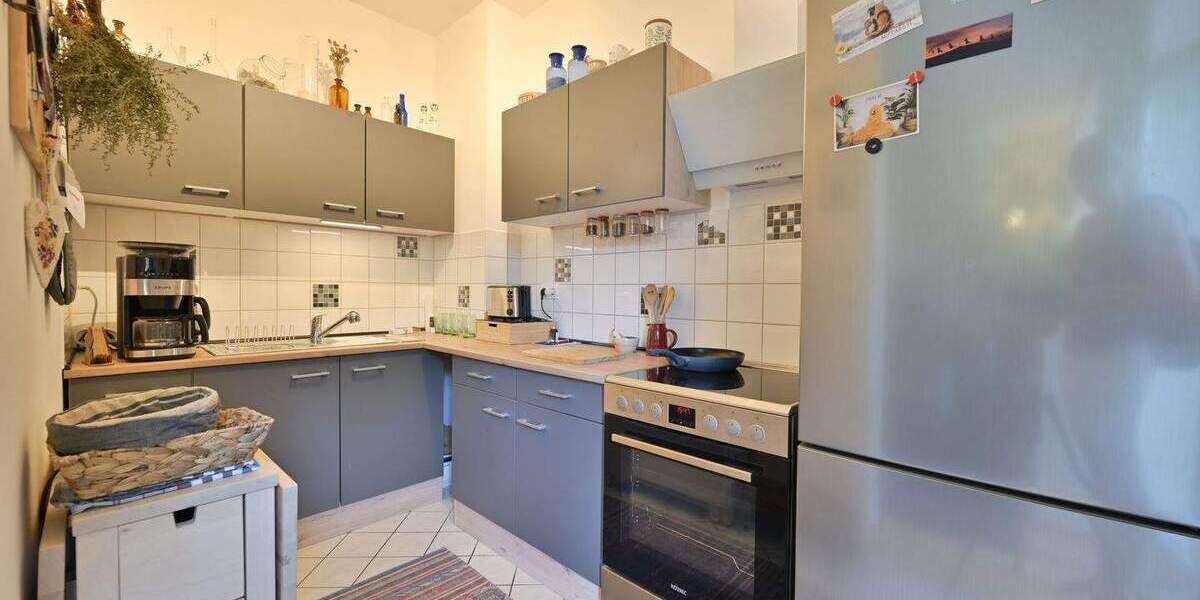 Etagenwohnung Chemnitz Schloßchemnitz - 2 Zimmer, 50 m&sup2;, 399&euro; | Angebot:26377182