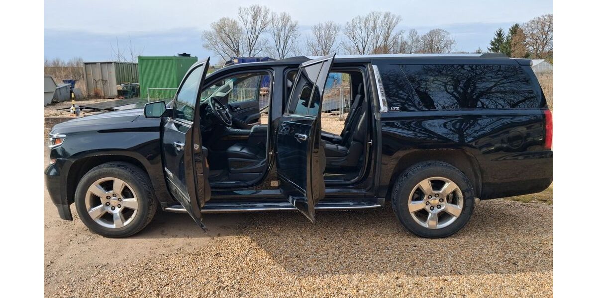 Chevrolet Suburban 46.400 km 39.500 &euro; Geithain 04643