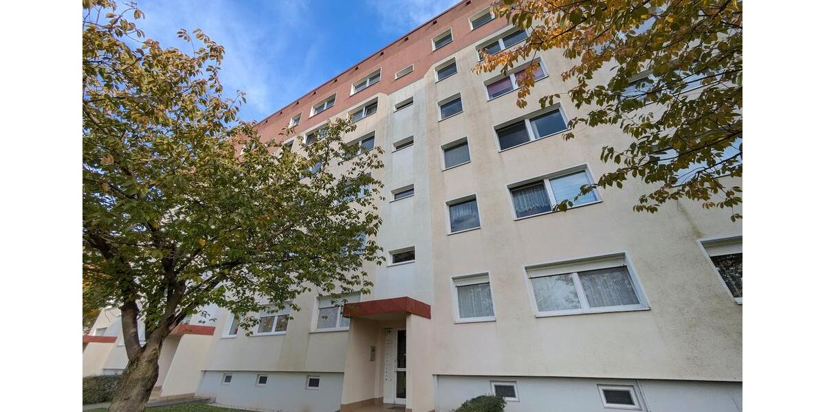 Etagenwohnung Chemnitz Kapellenberg - 4 Zimmer, 70 m&sup2;, 350&euro; | Angebot:26321586