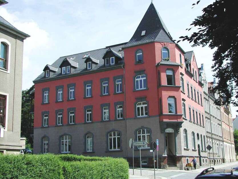 Wohnung zum Mieten in Hohenstein-Ernstthal 335 € 67 m²
