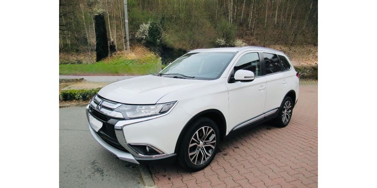 Mitsubishi Outlander 83.000 km 17.250 € Lößnitz 08294