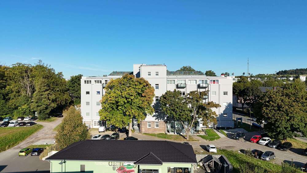 Wohnung zum Kaufen in Zwönitz 216.090 € 96.6 m² 4 zimmer