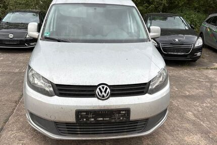 VW Caddy 147.000 km 3.000 &euro; Chemnitz 09114