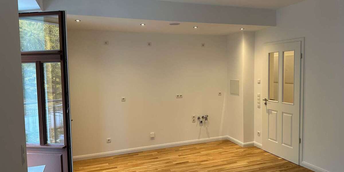 Wohnung zum Mieten in Chemnitz 465 € 51.56 m² 2 zimmer