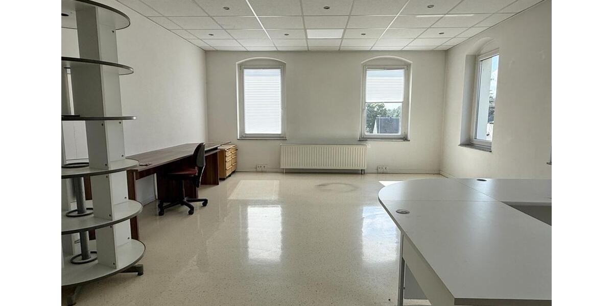 Gewerbeobjekt Chemnitz Rabenstein - 1.000&euro; | Angebot:23249038